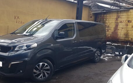 Peugeot Traveller I, 2019 год, 4 000 000 рублей, 2 фотография