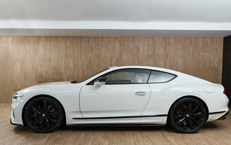 Bentley Continental GT, 2025 год, 52 900 000 рублей, 10 фотография