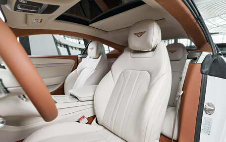 Bentley Continental GT, 2025 год, 52 900 000 рублей, 23 фотография