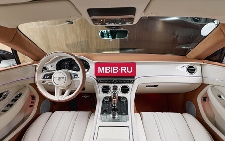 Bentley Continental GT, 2025 год, 52 900 000 рублей, 25 фотография