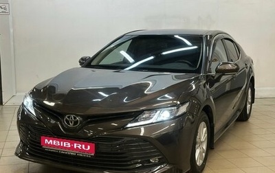 Toyota Camry, 2021 год, 3 210 000 рублей, 1 фотография