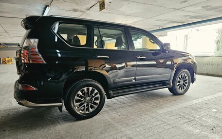 Lexus GX II, 2018 год, 6 900 000 рублей, 10 фотография