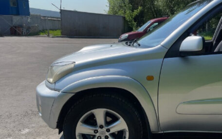 Toyota RAV4, 2001 год, 550 000 рублей, 2 фотография