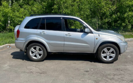 Toyota RAV4, 2001 год, 550 000 рублей, 8 фотография