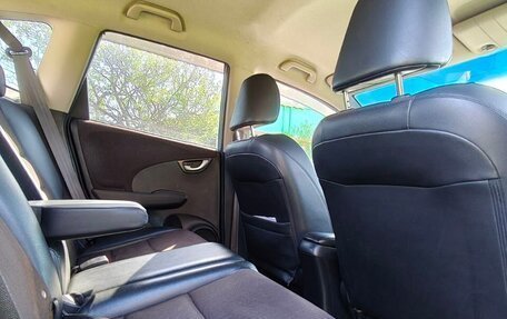 Honda Fit III, 2012 год, 670 000 рублей, 11 фотография