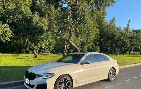 BMW 5 серия, 2022 год, 4 350 000 рублей, 2 фотография