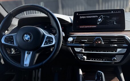 BMW 5 серия, 2022 год, 4 350 000 рублей, 10 фотография