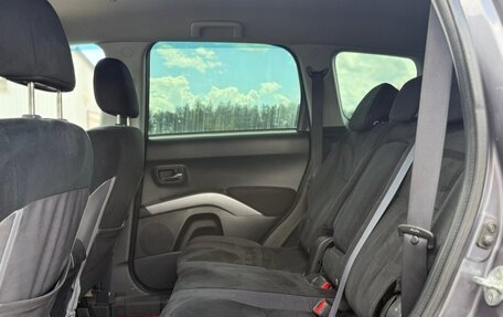 Mitsubishi Outlander III рестайлинг 3, 2008 год, 840 000 рублей, 11 фотография