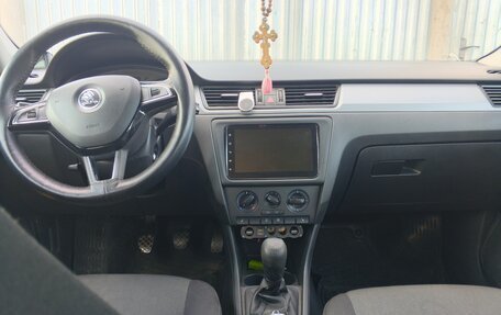 Skoda Rapid I, 2014 год, 920 000 рублей, 3 фотография