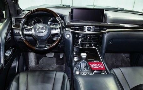 Lexus LX III, 2017 год, 6 999 000 рублей, 17 фотография