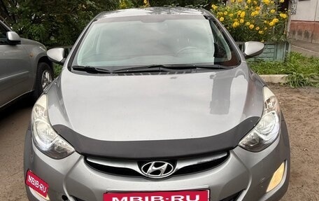 Hyundai Elantra V, 2012 год, 800 000 рублей, 5 фотография