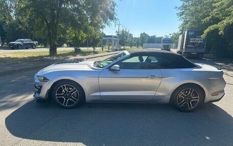 Ford Mustang VI рестайлинг, 2018 год, 1 870 000 рублей, 4 фотография