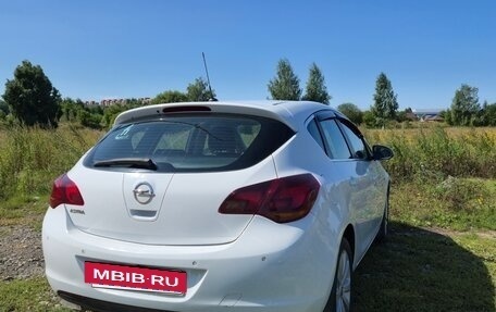 Opel Astra J, 2011 год, 690 000 рублей, 4 фотография