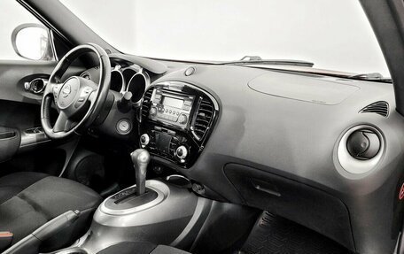 Nissan Juke II, 2013 год, 930 000 рублей, 11 фотография