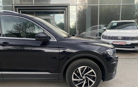 Volkswagen Tiguan II, 2018 год, 2 600 000 рублей, 15 фотография