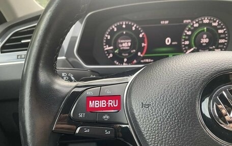 Volkswagen Tiguan II, 2018 год, 2 600 000 рублей, 25 фотография