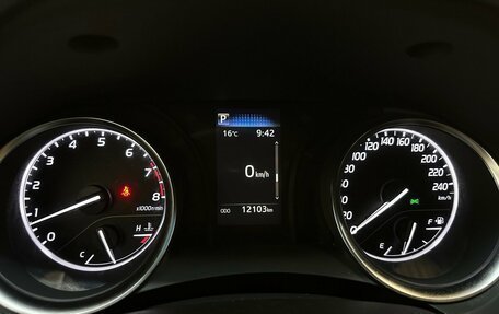Toyota Camry, 2021 год, 3 210 000 рублей, 6 фотография