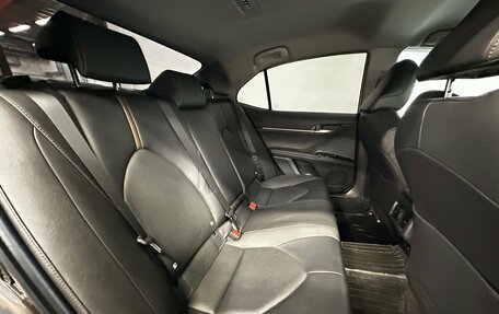 Toyota Camry, 2021 год, 3 210 000 рублей, 16 фотография