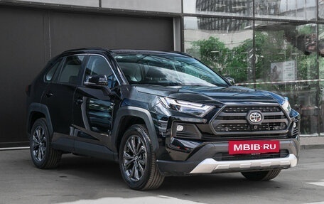 Toyota RAV4, 2025 год, 4 490 000 рублей, 3 фотография