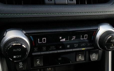 Toyota RAV4, 2025 год, 4 490 000 рублей, 18 фотография