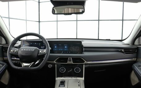 CheryExeed TXL, 2023 год, 2 430 000 рублей, 7 фотография