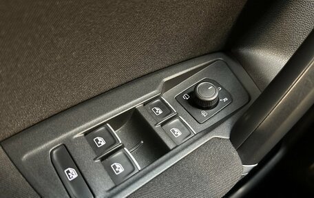 Volkswagen Tiguan II, 2018 год, 2 530 000 рублей, 12 фотография