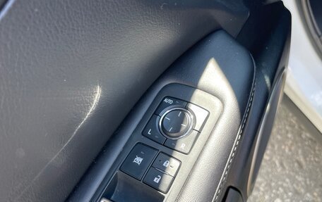 Lexus RX IV рестайлинг, 2020 год, 4 190 000 рублей, 7 фотография