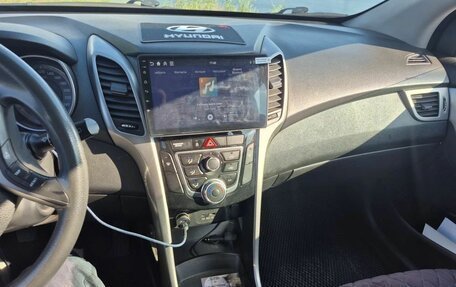 Hyundai i30 II рестайлинг, 2013 год, 800 000 рублей, 7 фотография