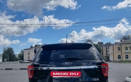 Ford Explorer VI, 2018 год, 2 500 000 рублей, 4 фотография