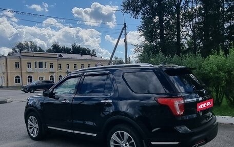 Ford Explorer VI, 2018 год, 2 500 000 рублей, 3 фотография