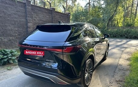 Lexus RX IV рестайлинг, 2023 год, 9 200 000 рублей, 11 фотография