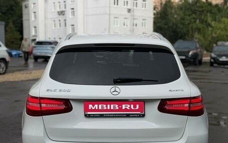 Mercedes-Benz GLC, 2018 год, 3 200 000 рублей, 6 фотография