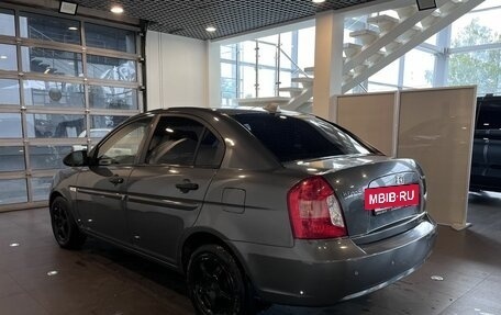 Hyundai Verna II, 2006 год, 450 000 рублей, 5 фотография