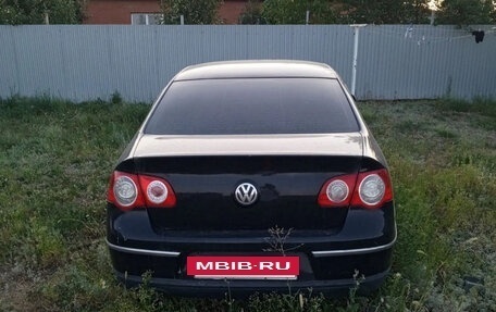Volkswagen Passat B6, 2005 год, 250 000 рублей, 6 фотография