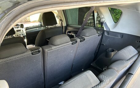 Toyota Verso I, 2011 год, 850 000 рублей, 9 фотография