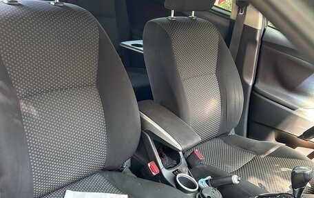 Toyota Verso I, 2011 год, 850 000 рублей, 13 фотография