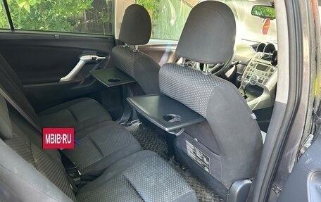 Toyota Verso I, 2011 год, 850 000 рублей, 17 фотография