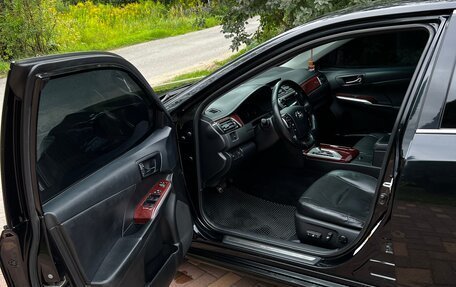 Toyota Camry, 2013 год, 1 490 000 рублей, 6 фотография