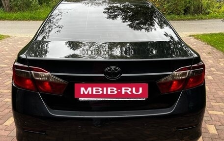 Toyota Camry, 2013 год, 1 490 000 рублей, 2 фотография