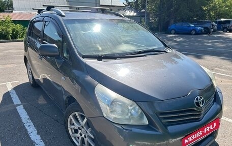 Toyota Verso I, 2011 год, 850 000 рублей, 7 фотография