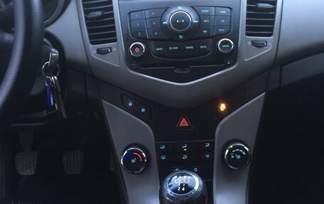 Chevrolet Cruze II, 2011 год, 390 000 рублей, 4 фотография