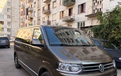 Volkswagen Transporter T5 рестайлинг, 2011 год, 1 650 000 рублей, 1 фотография