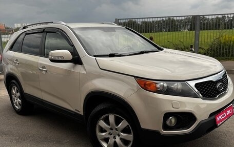 KIA Sorento II рестайлинг, 2011 год, 1 000 000 рублей, 1 фотография