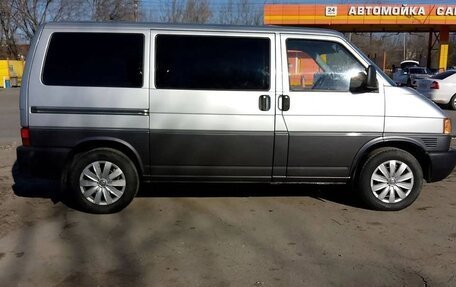 Volkswagen Caravelle T4, 2000 год, 780 000 рублей, 2 фотография