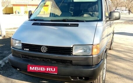 Volkswagen Caravelle T4, 2000 год, 780 000 рублей, 3 фотография