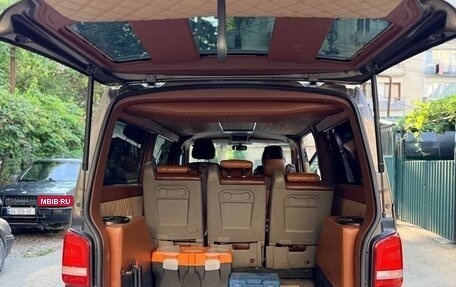 Volkswagen Transporter T5 рестайлинг, 2011 год, 1 650 000 рублей, 6 фотография