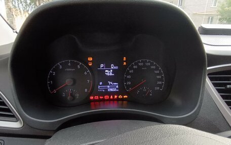 Hyundai Solaris II рестайлинг, 2017 год, 1 350 000 рублей, 18 фотография