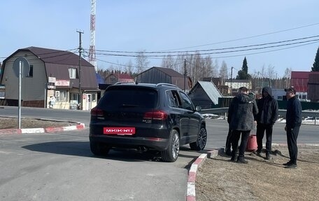 Volkswagen Tiguan I, 2012 год, 2 200 000 рублей, 16 фотография