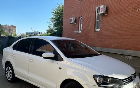 Volkswagen Polo VI (EU Market), 2011 год, 499 000 рублей, 2 фотография