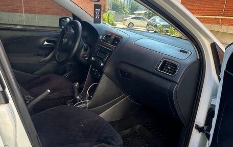 Volkswagen Polo VI (EU Market), 2011 год, 499 000 рублей, 8 фотография